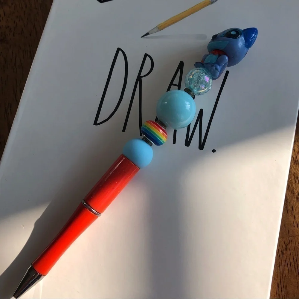 Disney Doorables: Lilo & Stitch: Stitch as superhero handmade beaded pen